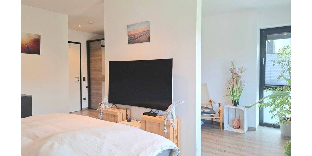 Schlafzimmer Bild 3
